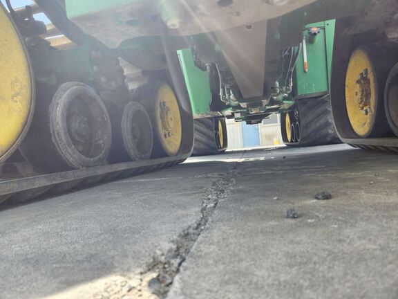 2021 John Deere 9520RX Tractor Rubber Track