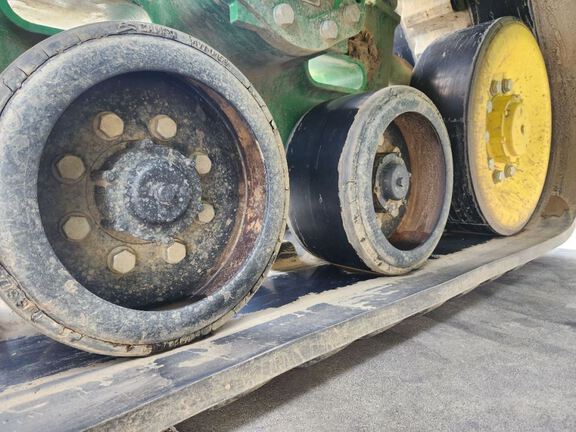 2021 John Deere 9520RX Tractor Rubber Track