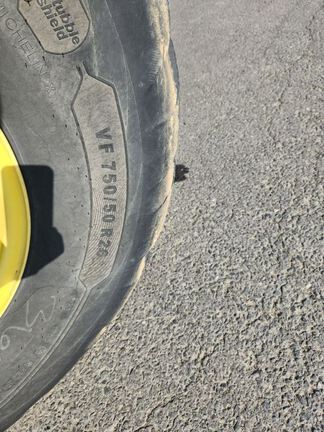 2021 John Deere F4365 Applicator