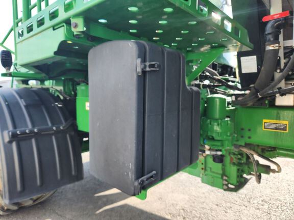 2021 John Deere F4365 Applicator