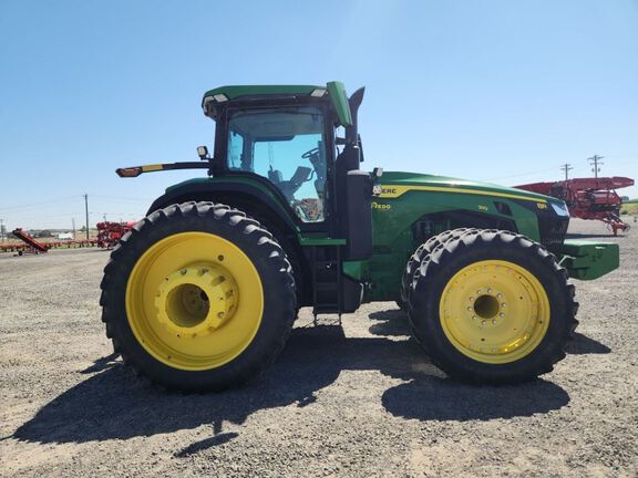 2021 John Deere 8R 310 Tractor