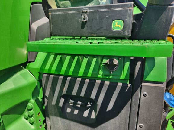 2021 John Deere 8R 310 Tractor