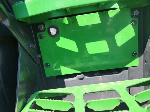 2021 John Deere 8R 310 Tractor