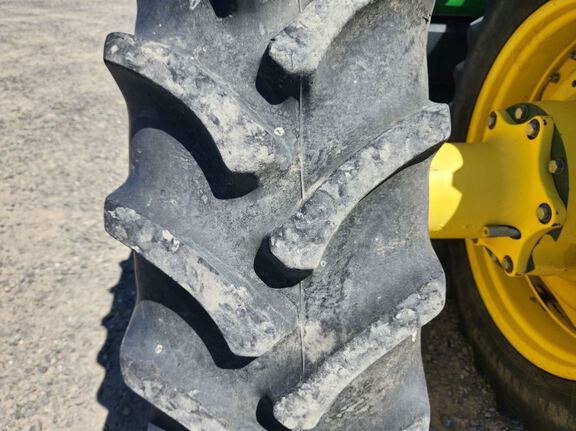 2021 John Deere 8R 310 Tractor