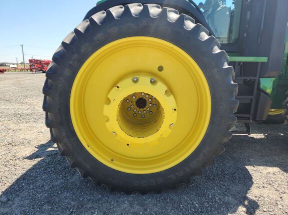 2021 John Deere 8R 310 Tractor