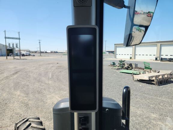 2021 John Deere 8R 310 Tractor