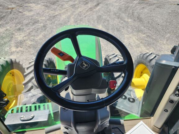 2021 John Deere 8R 310 Tractor