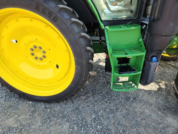 2022 John Deere 6120R Tractor