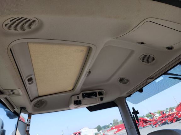 2022 John Deere 6120R Tractor