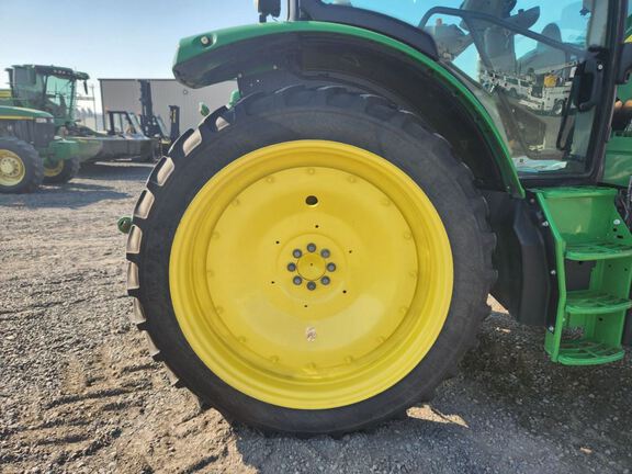 2022 John Deere 6120R Tractor