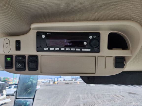 2022 John Deere 6120R Tractor