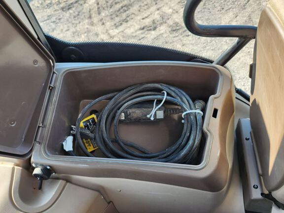 2022 John Deere 6120R Tractor