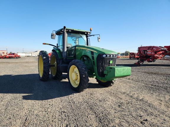 2010 John Deere 8270R Tractor