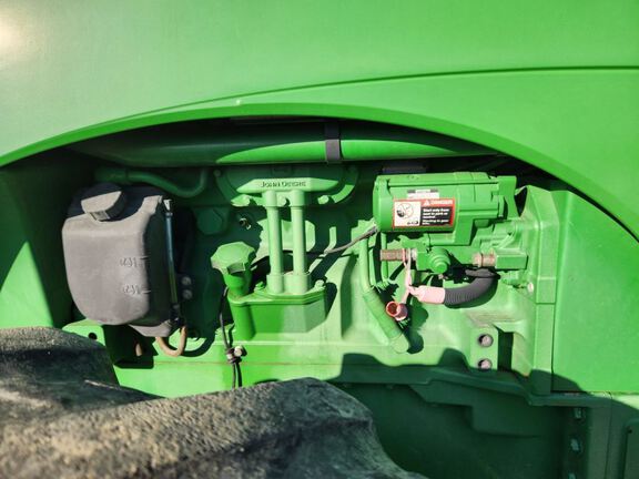 2010 John Deere 8270R Tractor
