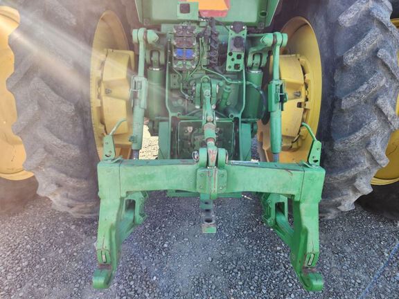 2010 John Deere 8270R Tractor