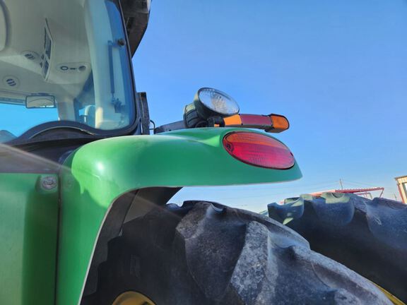 2010 John Deere 8270R Tractor