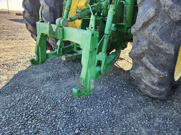 2010 John Deere 8270R Tractor