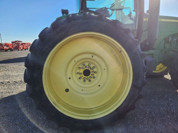 2010 John Deere 8270R Tractor