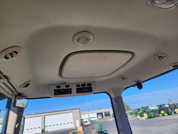 2010 John Deere 8270R Tractor