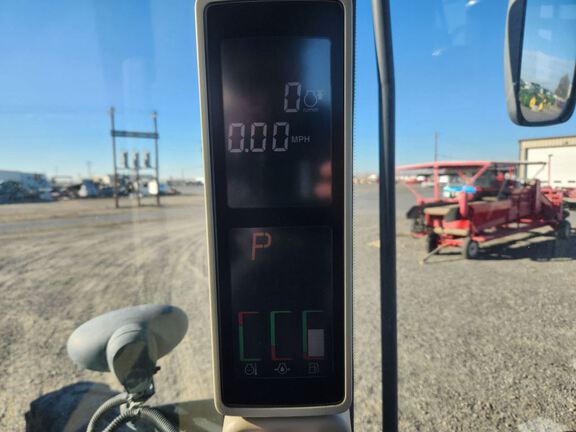 2010 John Deere 8270R Tractor