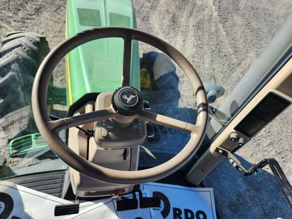 2010 John Deere 8270R Tractor