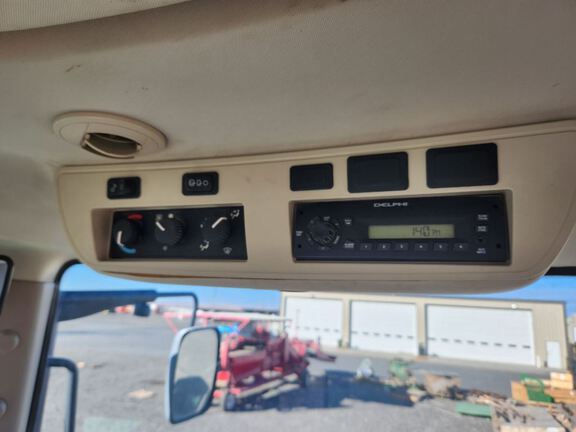 2010 John Deere 8270R Tractor