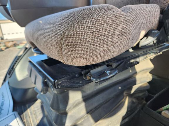 2010 John Deere 8270R Tractor