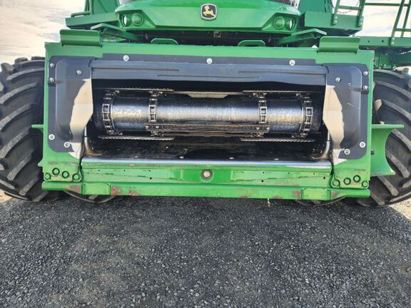 2024 John Deere S780 Combine