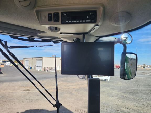 2024 John Deere S780 Combine