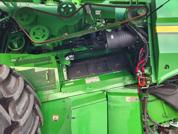 2024 John Deere S780 Combine