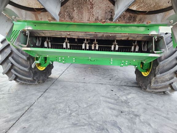 2024 John Deere S780 Combine