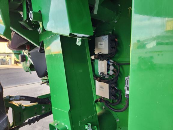 2024 John Deere S780 Combine