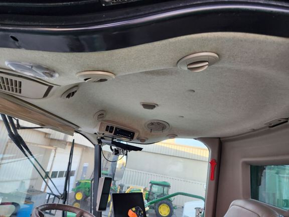 2024 John Deere S780 Combine