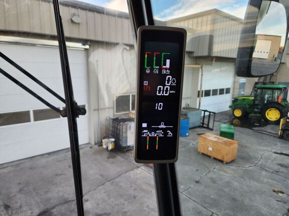 2024 John Deere S780 Combine