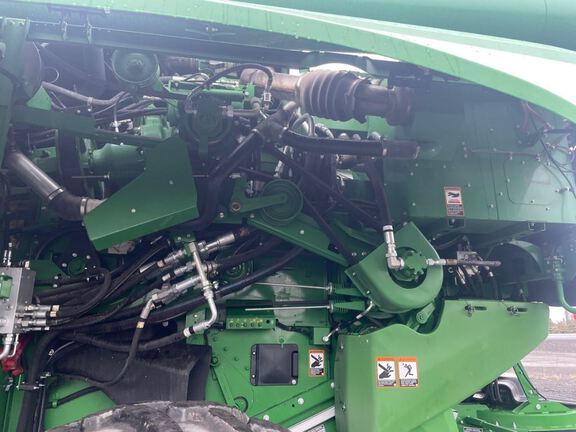 2024 John Deere S780 Combine