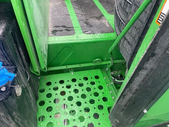 2024 John Deere S780 Combine