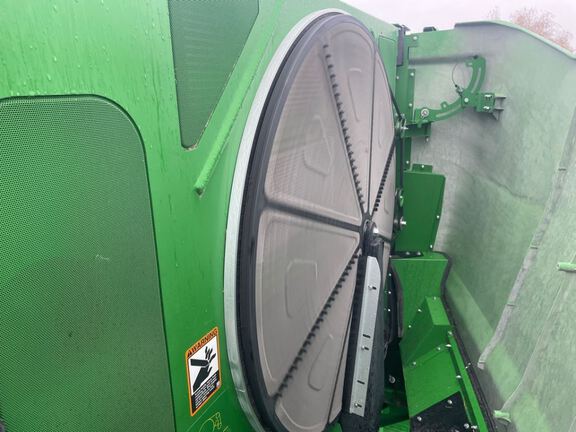 2024 John Deere S780 Combine