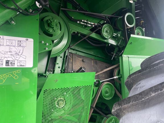 2024 John Deere S780 Combine