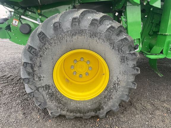 2024 John Deere S780 Combine