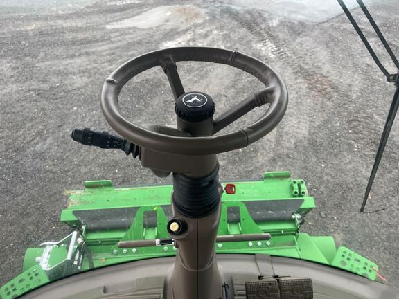 2024 John Deere S780 Combine