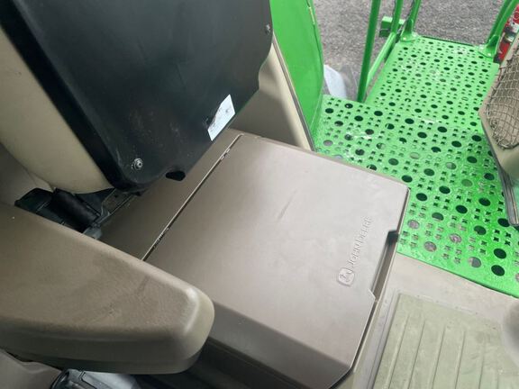 2024 John Deere S780 Combine