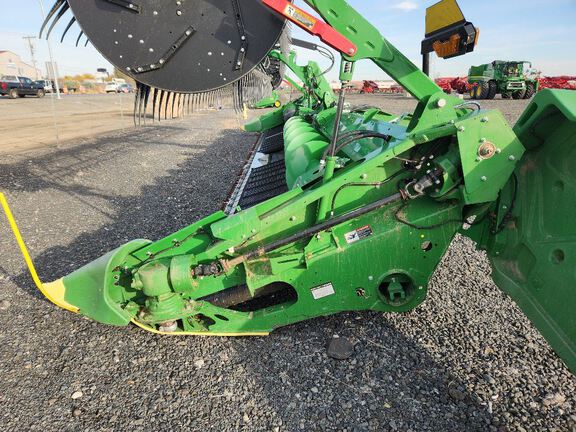 2024 John Deere HD35R Header Combine