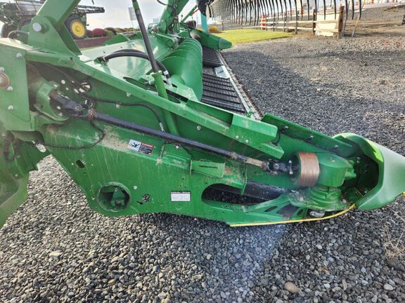 2024 John Deere HD35R Header Combine