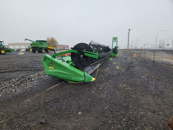 2024 John Deere HD35R Header Combine