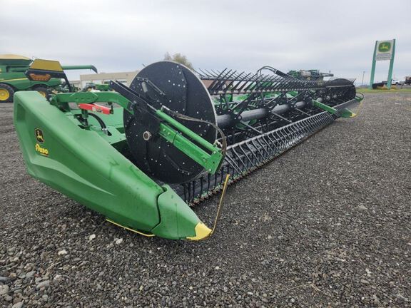 2024 John Deere HD35R Header Combine