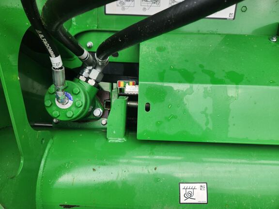 2024 John Deere HD35R Header Combine