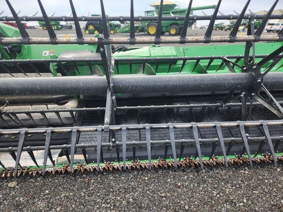 2024 John Deere HD35R Header Combine