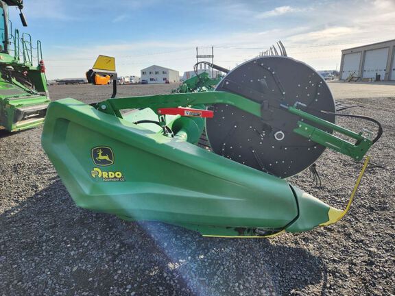 2024 John Deere HD35R Header Combine