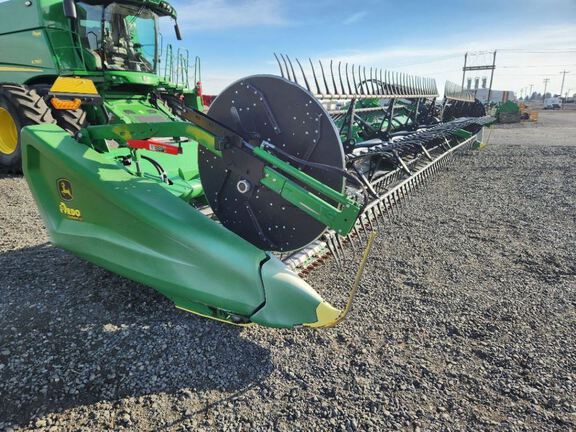 2024 John Deere HD35R Header Combine