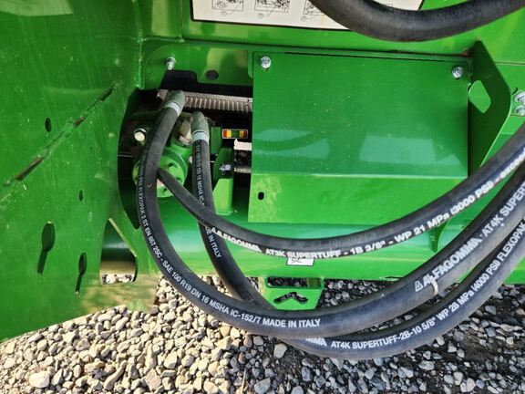 2024 John Deere HD35R Header Combine